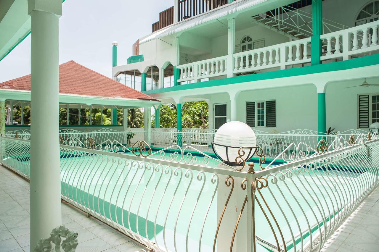Diamond Villa Guest House Montego Bay Exterior foto